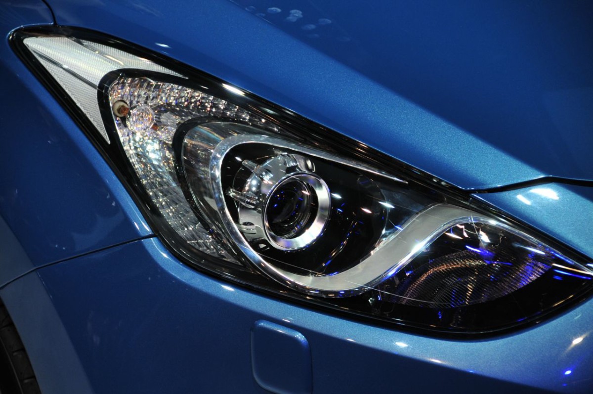 headlight-restoration-blue-car-pic